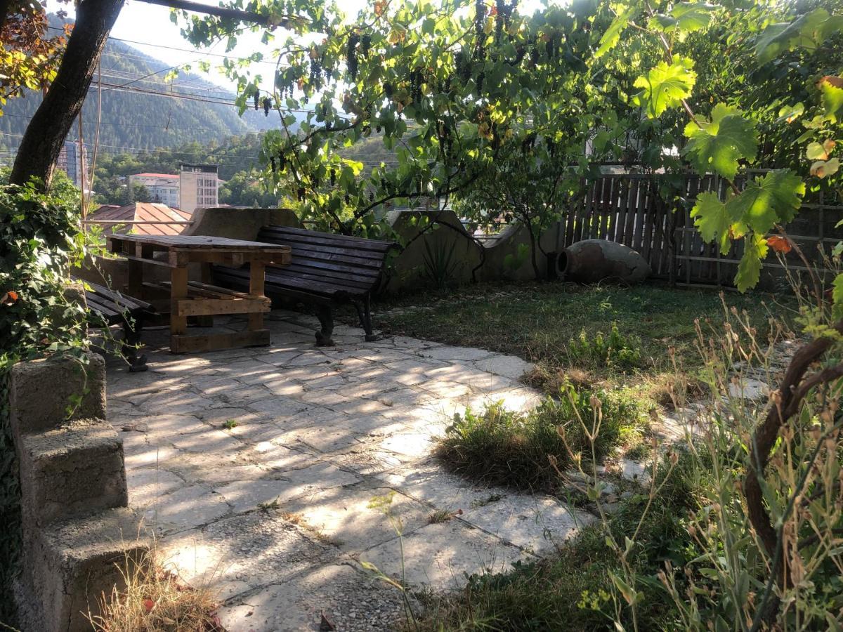 Greenland Hotel Bordzjomi Buitenkant foto